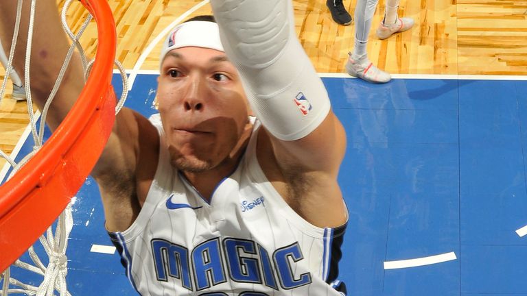 Aaron Gordon elevates for a dunk against the Phoenix Suns