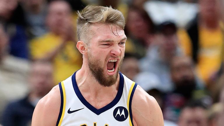 Domantas Sabonis roars in celebration during the Pacers&#39; win over the Lakers