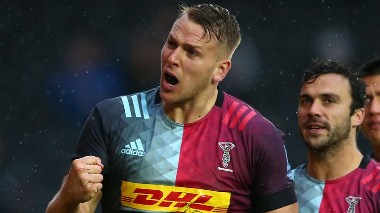 LONDON, ENGLAND - NOVEMBER 09: AAlex Dombrandt of Harlequins celebrates scoring the opening try during the Gallagher Premiership Rugby match between Harlequins and Worcester Warriors at Twickenham Stoop on November 09, 2019 in London, England. (Photo by Steve Bardens/Getty Images for Harlequins)