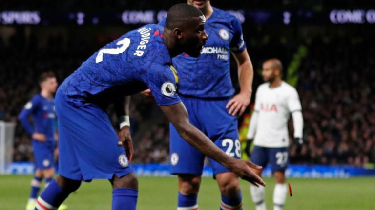 Antonio Rudiger throws item off pitch, Tottenham vs Chelsea, Premier League
