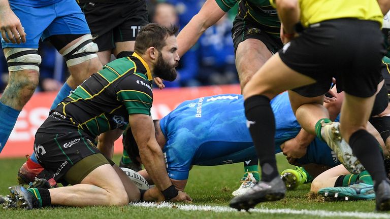 7 December 2019; Cian Healy of Leinster dives over to score his side's fourth try during the Heineken Champions Cup Pool 1 Round 3 match between Northampton Saints and Leinster at Franklins Gardens in Northampton, England. Photo by Ramsey Cardy/Sportsfile