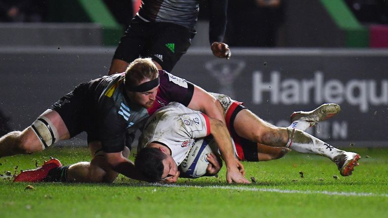 Ulster scrum-half Cooney stretched out to score the first try after a stunning team move