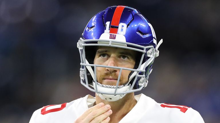 New York Giants beat down the Dolphins with Eli Manning under center