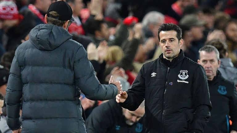 Marco Silva shakes hands with Jurgen Klopp after the full-time whistle