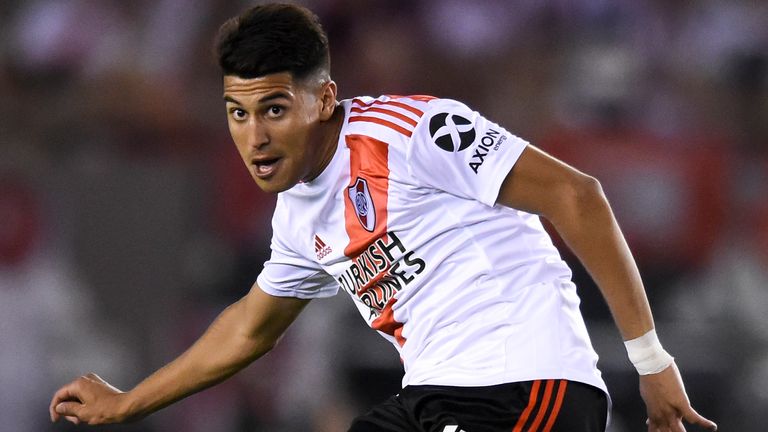 Exequiel Palacios will join Bayer Leverkusen on January 1 ready to join the first team after their winter break.