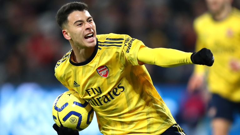 Gabriel Martinelli celebrates equalising for Arsenal at West Ham