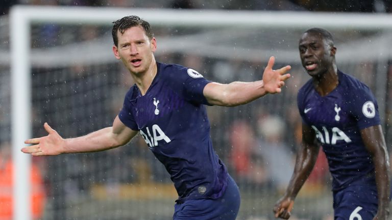 Jan Vertonghen celebrates scoring for Tottenham against Wolves 