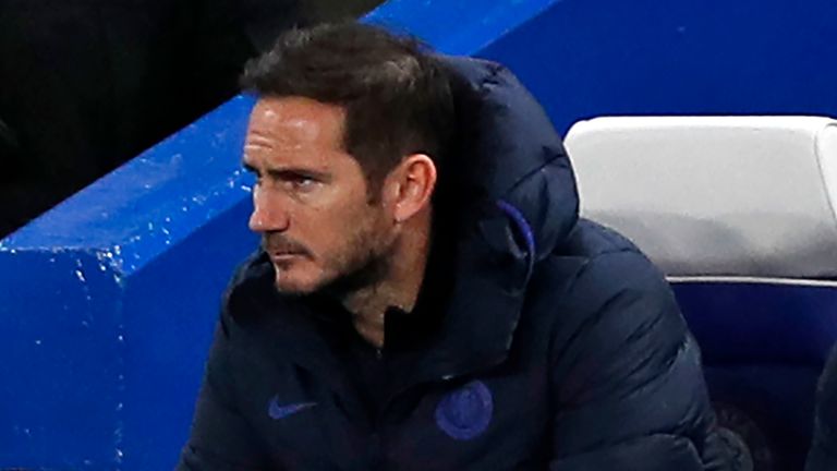 Frank Lampard sits on the bench during Chelsea&#39;s defeat at home to Southampton