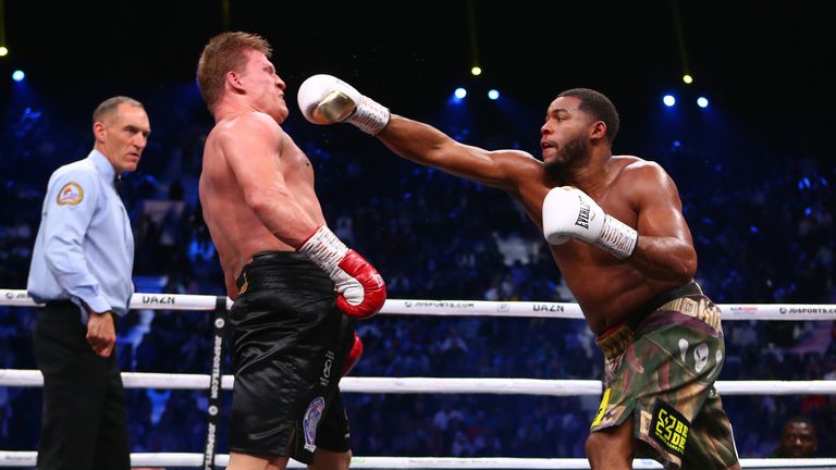 Alexander Povetkin v Michael Hunter, WBA World Heavyweight Final Eliminator, Diriyah, Saudi Arabia..7th December 2019..Picture By Dave Thompson .