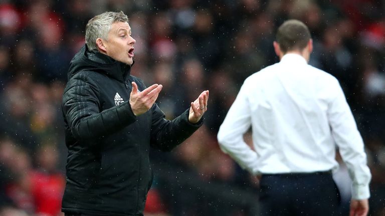 Ole Gunnar Solskjaer was unhappy that Everton's goal was allowed to stand