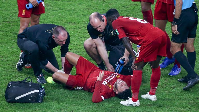 Alex Oxlade-Chamberlain suffered an ankle injury