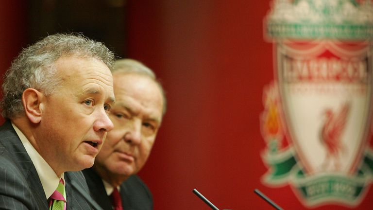 Chief executive Rick Parry with new Liverpool co-owner Tom Hicks in 2007