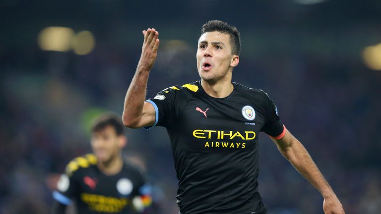 Rodri made it 3-0 for Manchester City with a superb long-range finish