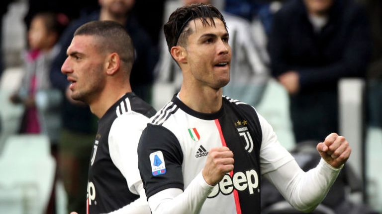 Cristiano Ronaldo scored twice as Juventus beat Udinese 3-1