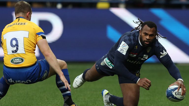 Alivereti Raka scores Clermont's third try against Bath