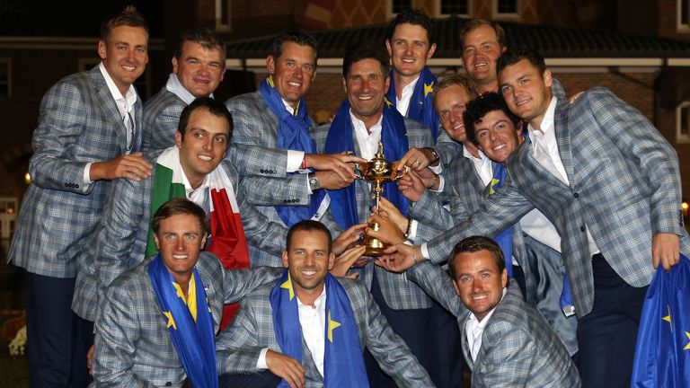 during the Singles Matches for The 39th Ryder Cup at Medinah Country Club on September 30, 2012 in Medinah, Illinois.