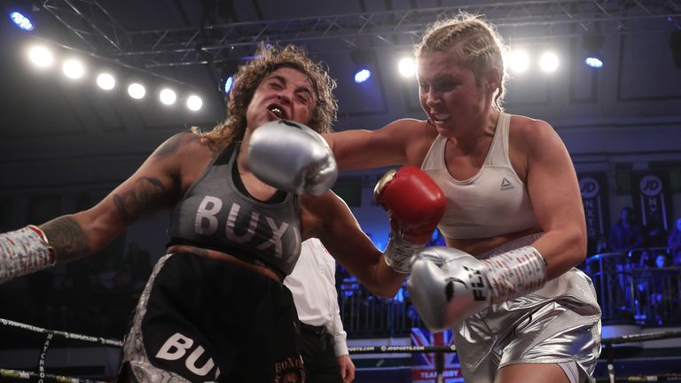 Shannon Courtney v BUCHRA EL QUAISSI, Bantamweight fight  contest, York Hall, London.19th December 2019.Picture By Mark Robinson..