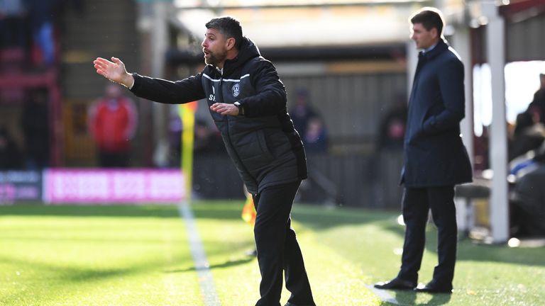 MOTHERWELL, SCOTLAND - DECEMBER 15: Motherwell manager Stephen Robinson on the touchline during the Ladbrokes Premiership match between Motherwell and Rangers at Fir Park, on December 15, 2019, in Edinburgh, Scotland. (Photo by Craig Williamson / SNS Group)