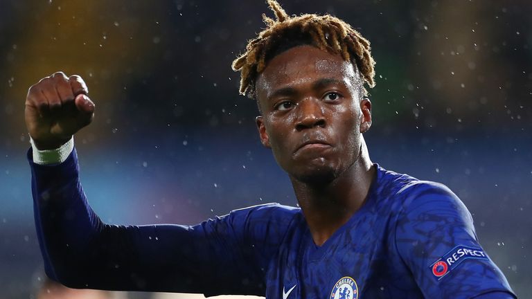 Tammy Abraham consiguió un doble sin precedentes en la ceremonia de premiación en Londres