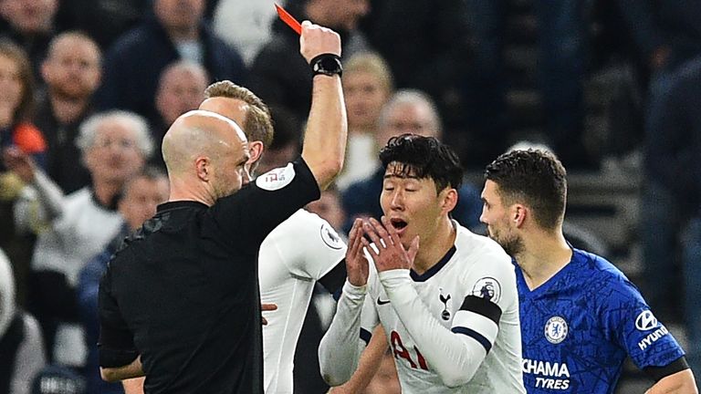 Heung-Min Son sent off by referee Anthony Taylor, Tottenham vs Chelsea, Premier League