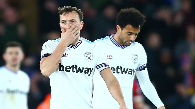 West Ham&#39;s Mark Noble and Felipe Anderson look despondent after their defeat at Crystal Palace.