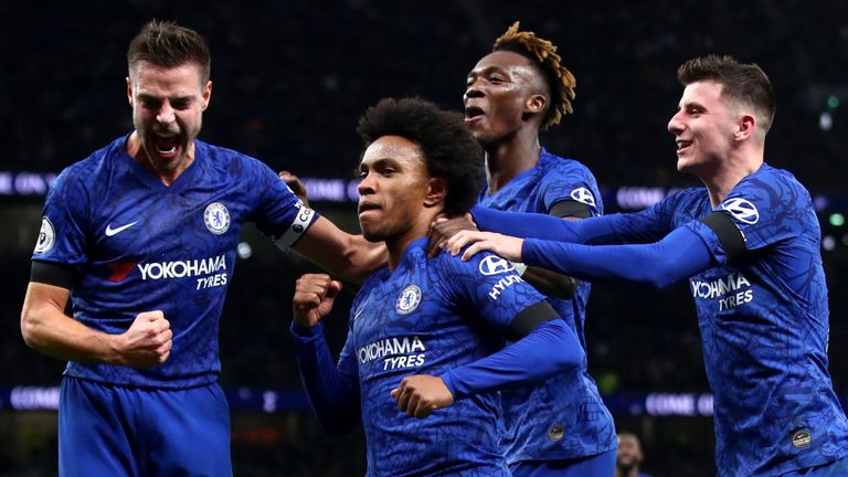 LONDON, ENGLAND - DECEMBER 22: Willian of Chelsea celebrates after scoring his side's second goal during the Premier League match between Tottenham Hotspur and Chelsea FC at Tottenham Hotspur Stadium on December 22, 2019 in London, United Kingdom. (Photo by Julian Finney/Getty Images)