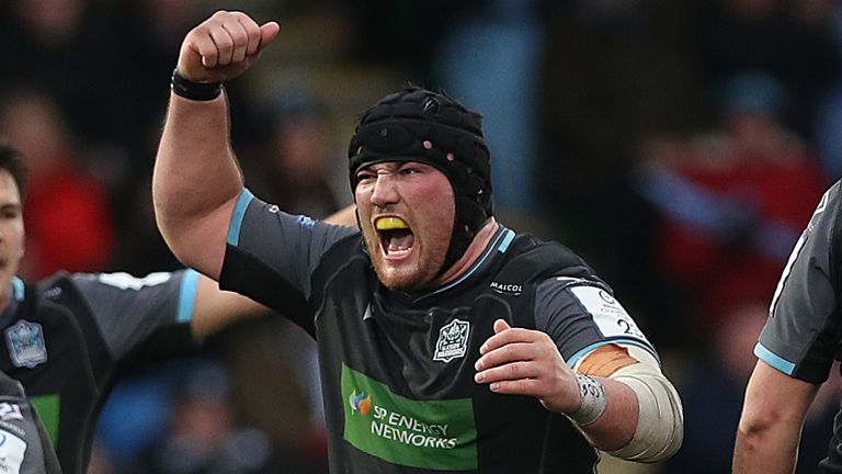 GLASGOW, SCOTLAND - NOVEMBER 16: Zander Fagerson of Glasgow Warriors celebrates with team mates at full time during the Heineken Champions Cup Round 1 match between Glasgow Warriors and Sale Sharks at Scotstoun Stadium on November 16, 2019 in Glasgow, Scotland. (Photo by Ian MacNicol/Getty Images)