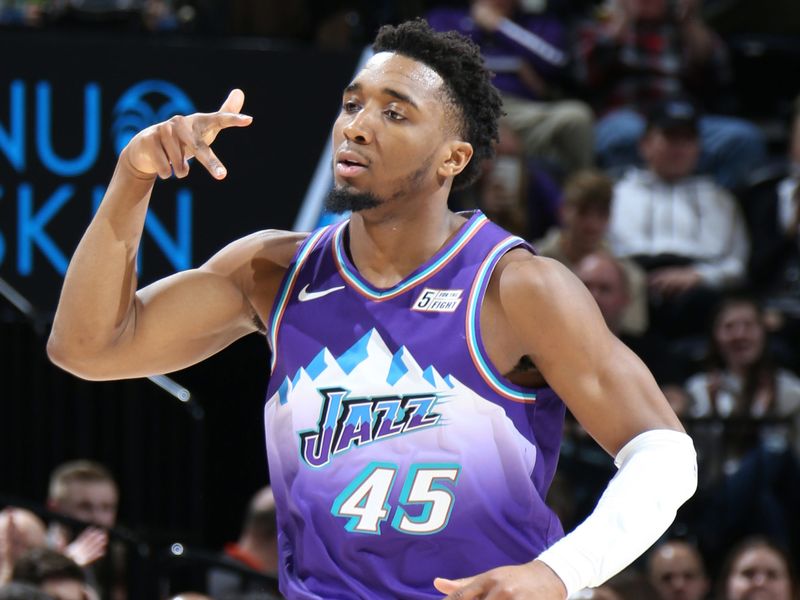 Donovan Mitchell Sounds Off on MVP Race in NSFW Message Before All-Star Game