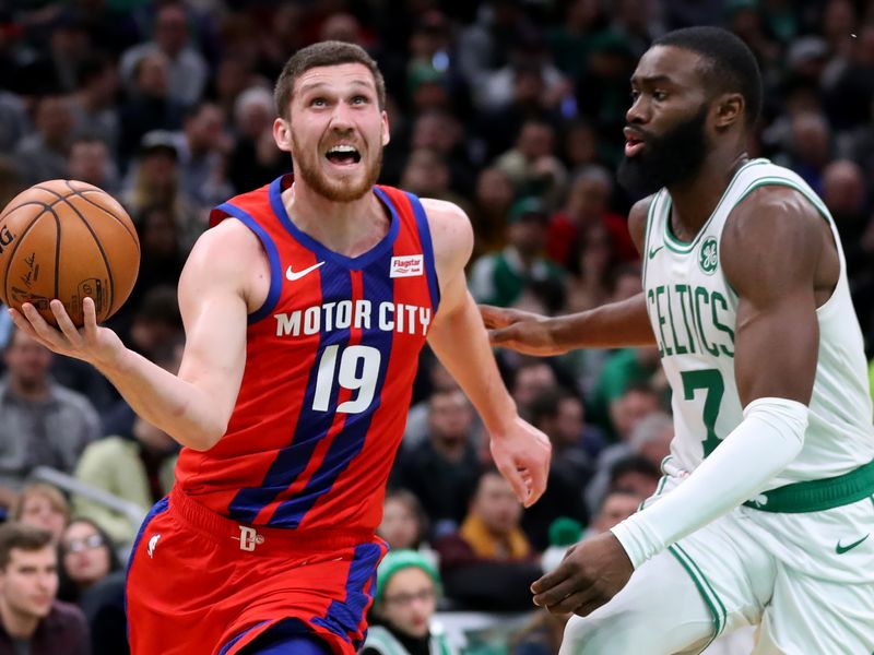 Gordon Hayward injury: Boston Celtics wing out vs. Detroit Pistons