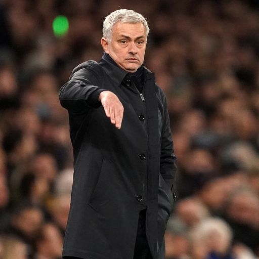 Mourinho facing style dilemma at Spurs