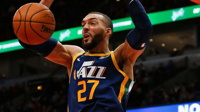 Rudy Gobert throws down a two-handed dunk against the Bulls