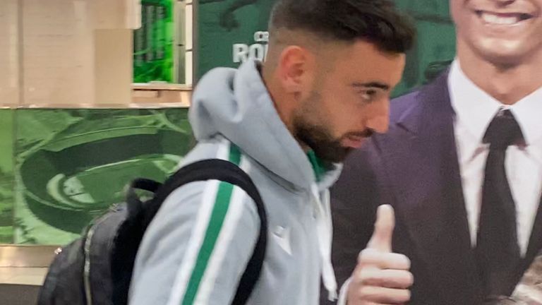 Bruno Fernandes arrives at the stadium 