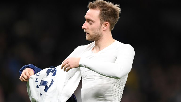 Christian Eriksen subbed off against Liverpool