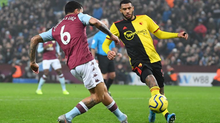 Douglas Luiz equalises for Aston Villa