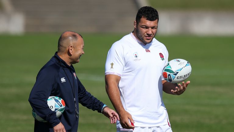 Ellis Genge chats to England head coach Eddie Jones during training in Japan for the 2019 World Cup