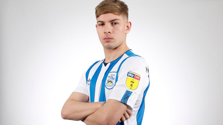Emile Smith Rowe signs for Huddersfield Town on loan from Arsenal