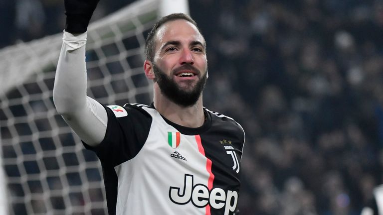 Gonzalo Higuain helped Juventus to a comfortable win over Udinese