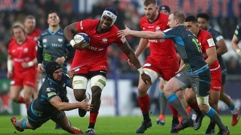 Joel Kpoku attacks for Saracens