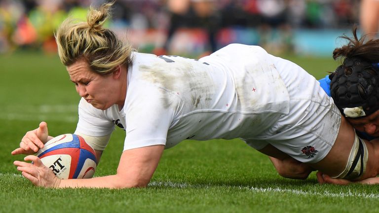 Marlie Packer scores a try for England