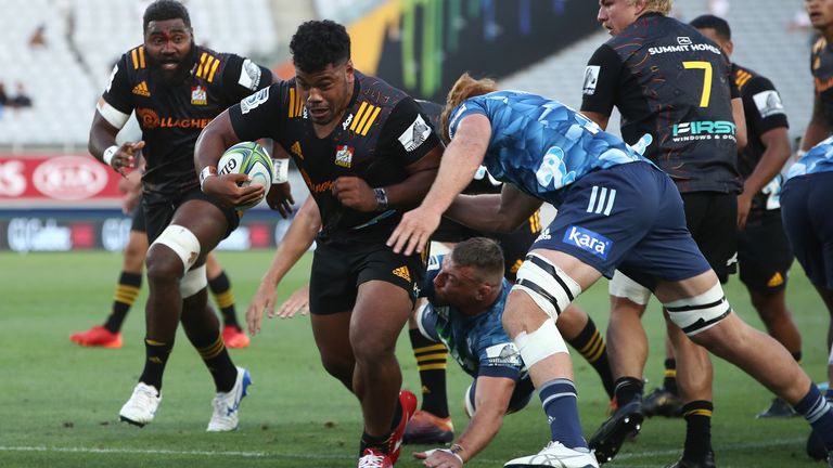  Samisoni Taukei'aho carries for the Chiefs