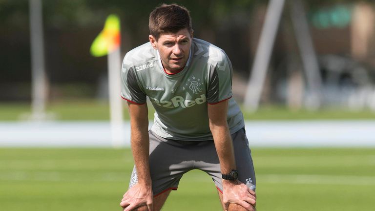 Steven Gerrard leads Rangers training in Dubai