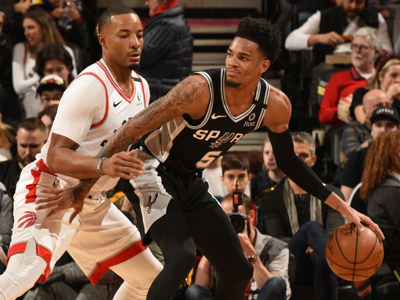 Spurs stun Heat to take 2-1 series lead