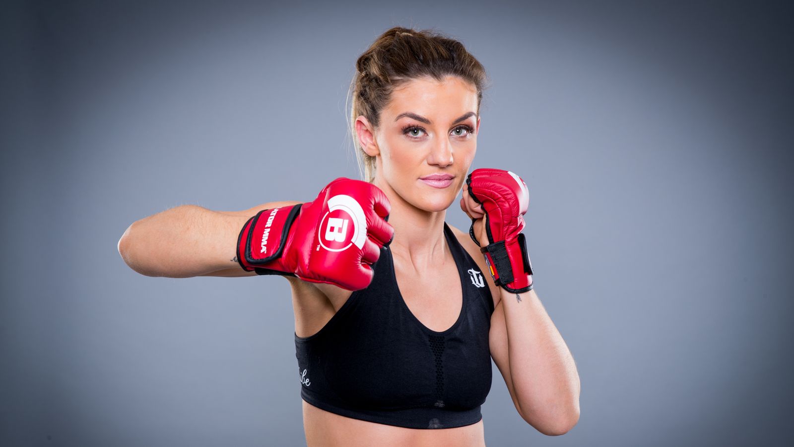 Leah McCourt to continue her MMA rise as she joins main card of ...