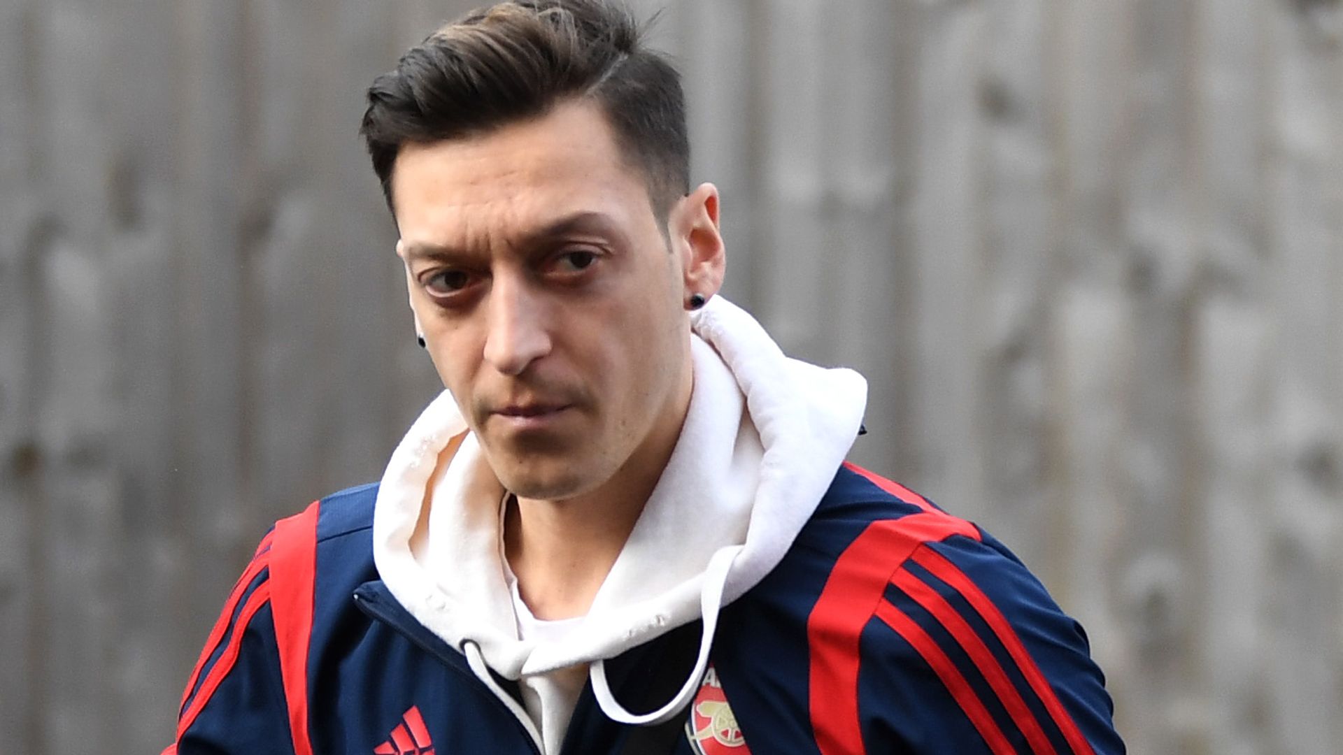 Ozil in Turkey after FA Cup exclusion