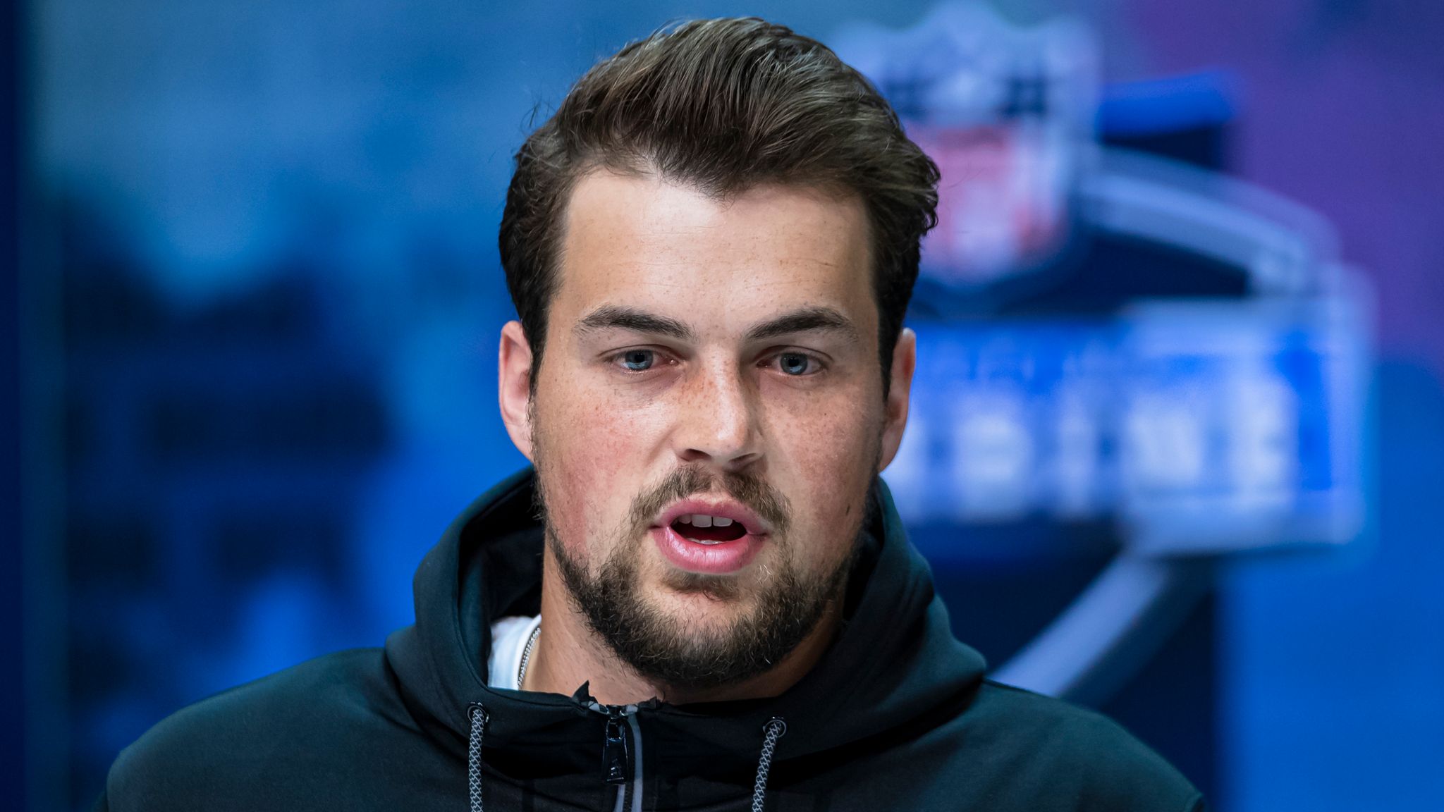 Watch: Justin Herbert runs 40-yard dash at NFL Combine