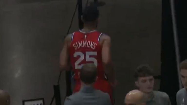 Ben Simmons spotted leaving the court after up his injury