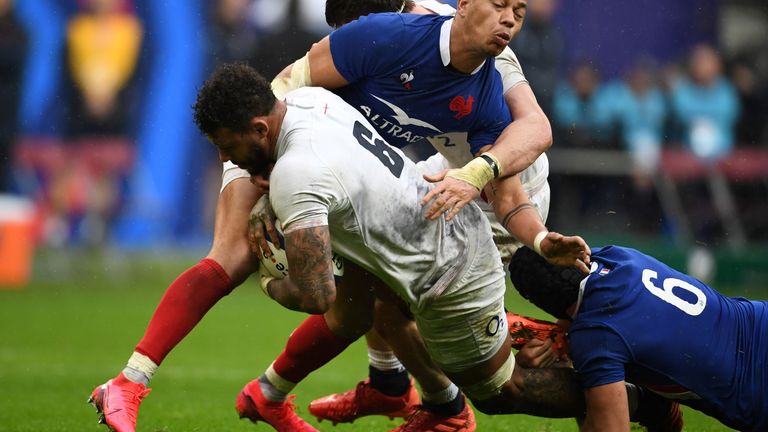  Courtney Lawes carries into contact for England