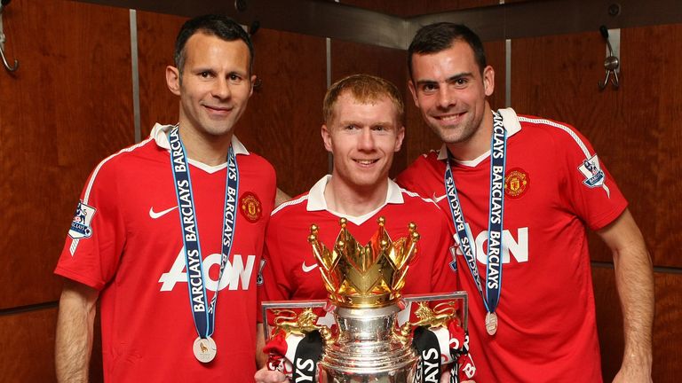 Gibson won the Premier League title with Manchester United in 2011