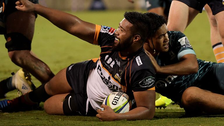 CANBERRA, AUSTRALIA - FEBRUARY 15: Folau Fainga'a of the Brumbies celebrates a try during the round 3 Super Rugby match between the Brumbies and the Highlanders at GIO Stadium on February 15, 2020 in Canberra, Australia. (Photo by Tracey Nearmy/Getty Images)