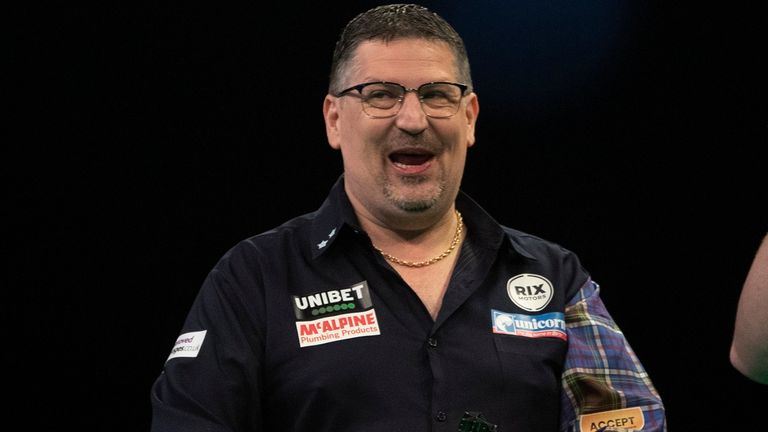 Gary Anderson followed up an opening night Premier League win with victory at Players Championship One